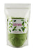 Verpackung von natürlichem Stevia-Pulver in einem durchsichtigen Beutel mit grünen Steviablättern auf dem Etikett, ideal für Diabetiker.
