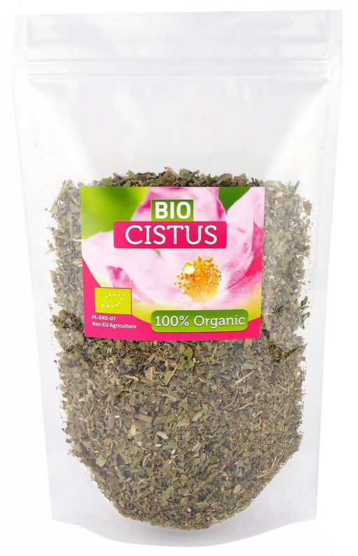 Verpackung von Bio Zistrose Tee mit Etikett, das 100% ökologischen Anbau bestätigt, bereit zum Verkauf.